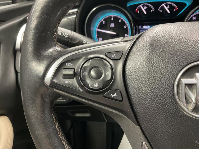 Used 2018 Buick Envision Essence image 17
