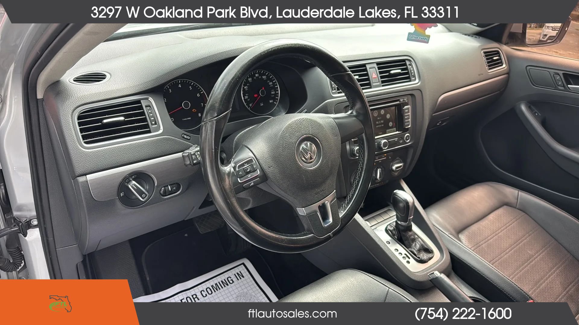 Used 2014 Volkswagen Jetta SEL FWD image 13