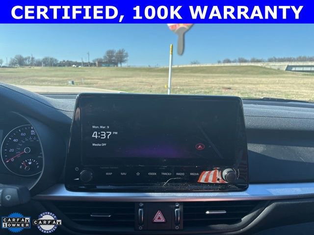 Used 2024 Kia Forte GT-Line w/ GT-Line Premium Package image 15