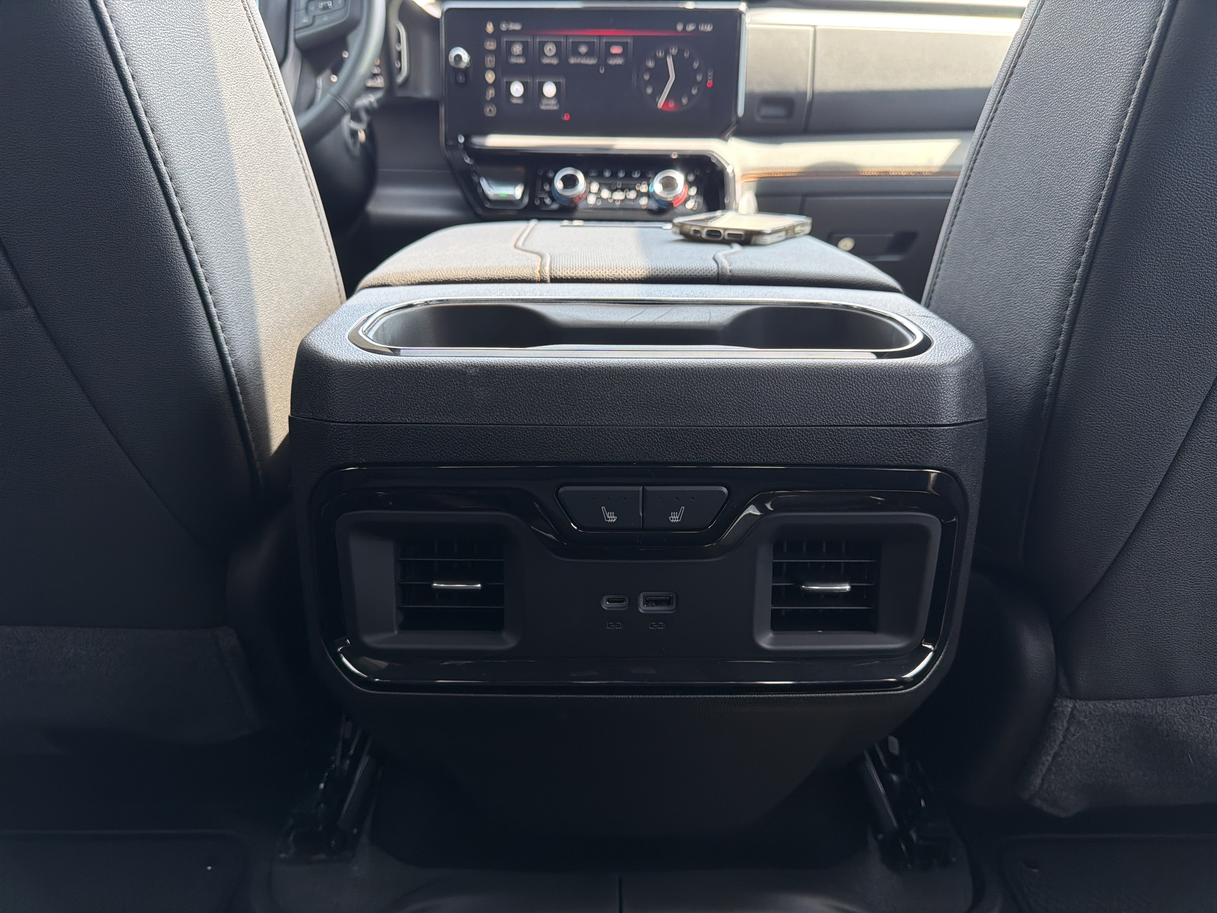 Used 2026 GMC Sierra 2500 AT4 w/ AT4 Premium Plus Package AWD/4WD image 29