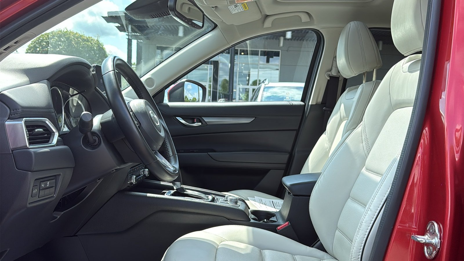Certified 2025 MAZDA CX-5 AWD 2.5 S w/ Preferred Package image 10