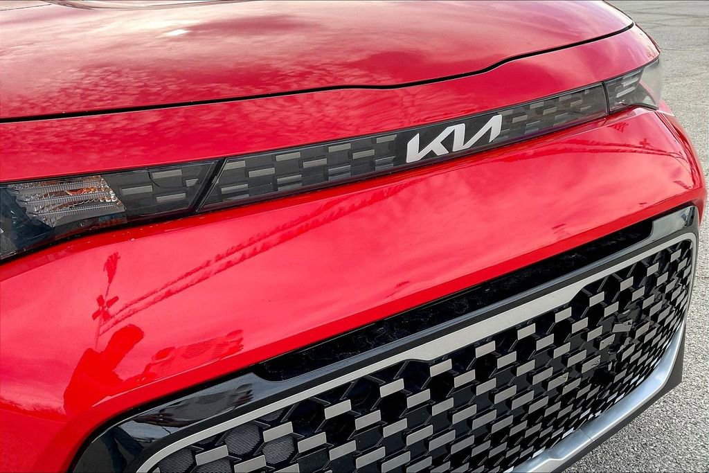 Used 2023 Kia Soul EX FWD image 30