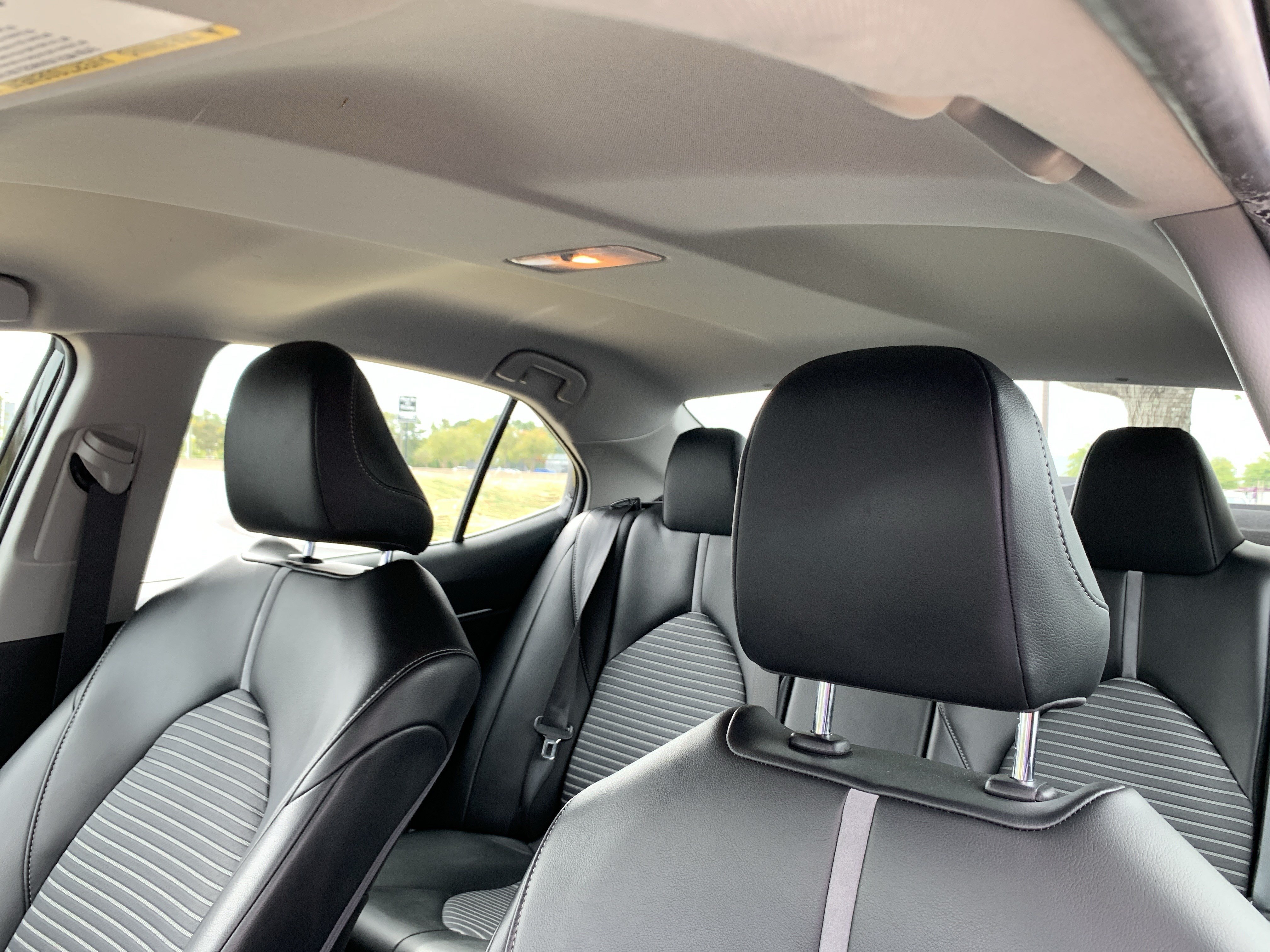Used 2021 Toyota Camry SE FWD image 28
