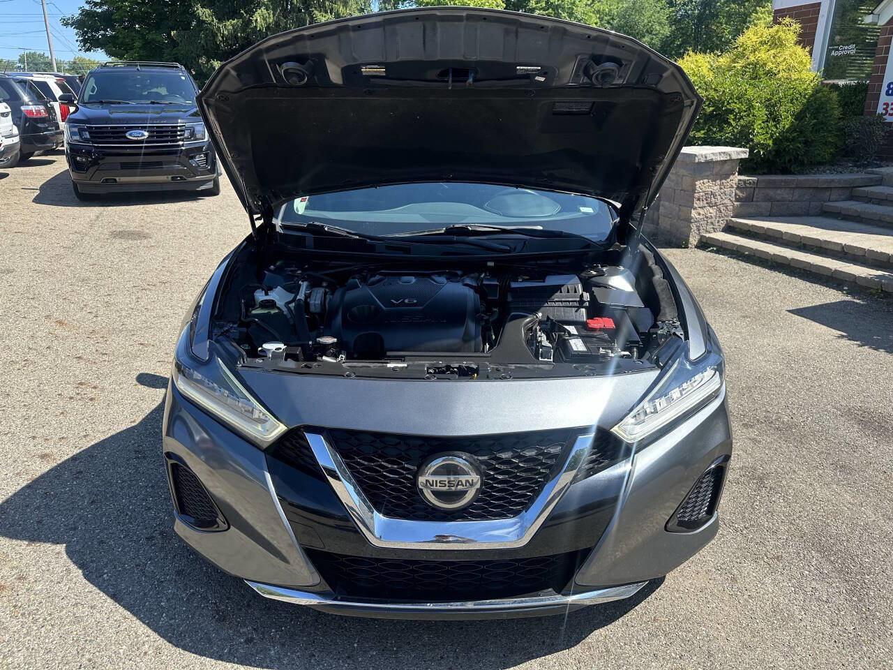 Used 2020 Nissan Maxima 3.5 SV w/ Floor Mat Group FWD image 12