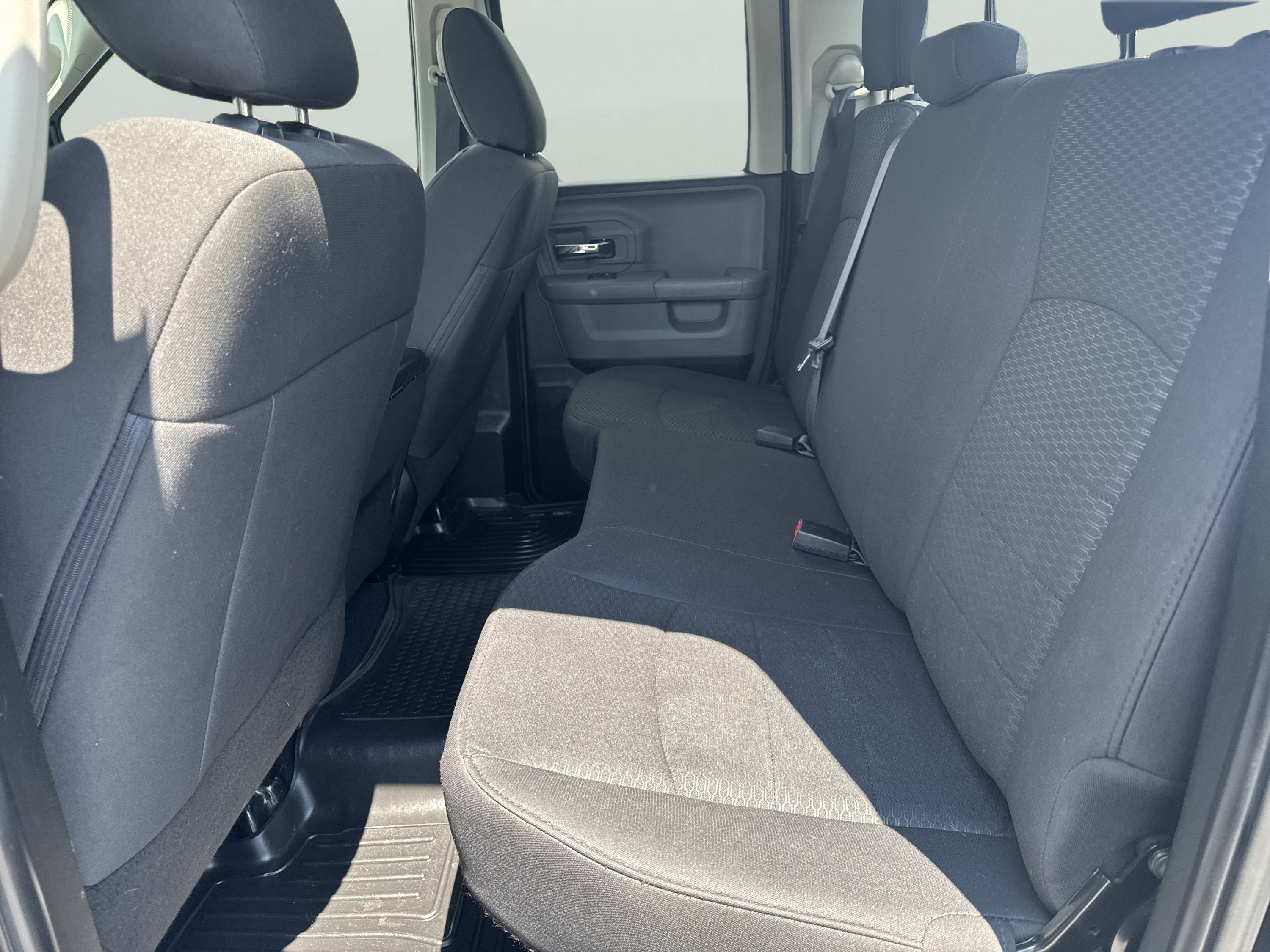 Used 2019 RAM 1500 Warlock AWD/4WD image 17