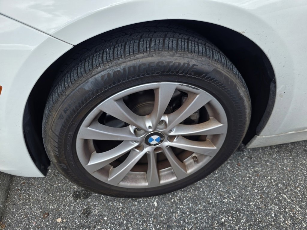 Used 2018 BMW 320i Sedan image 7