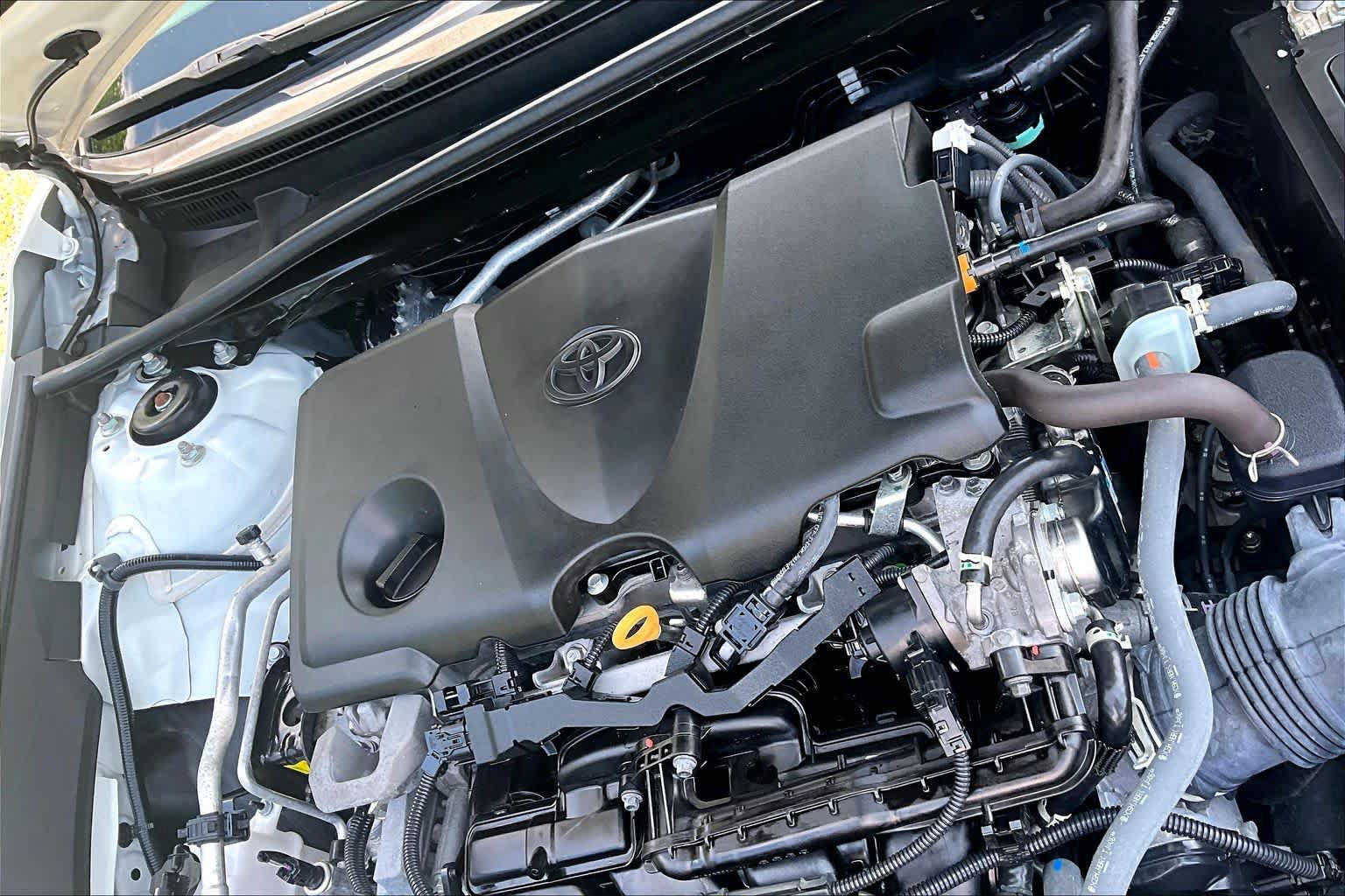 Used 2024 Toyota Camry SE FWD image 33