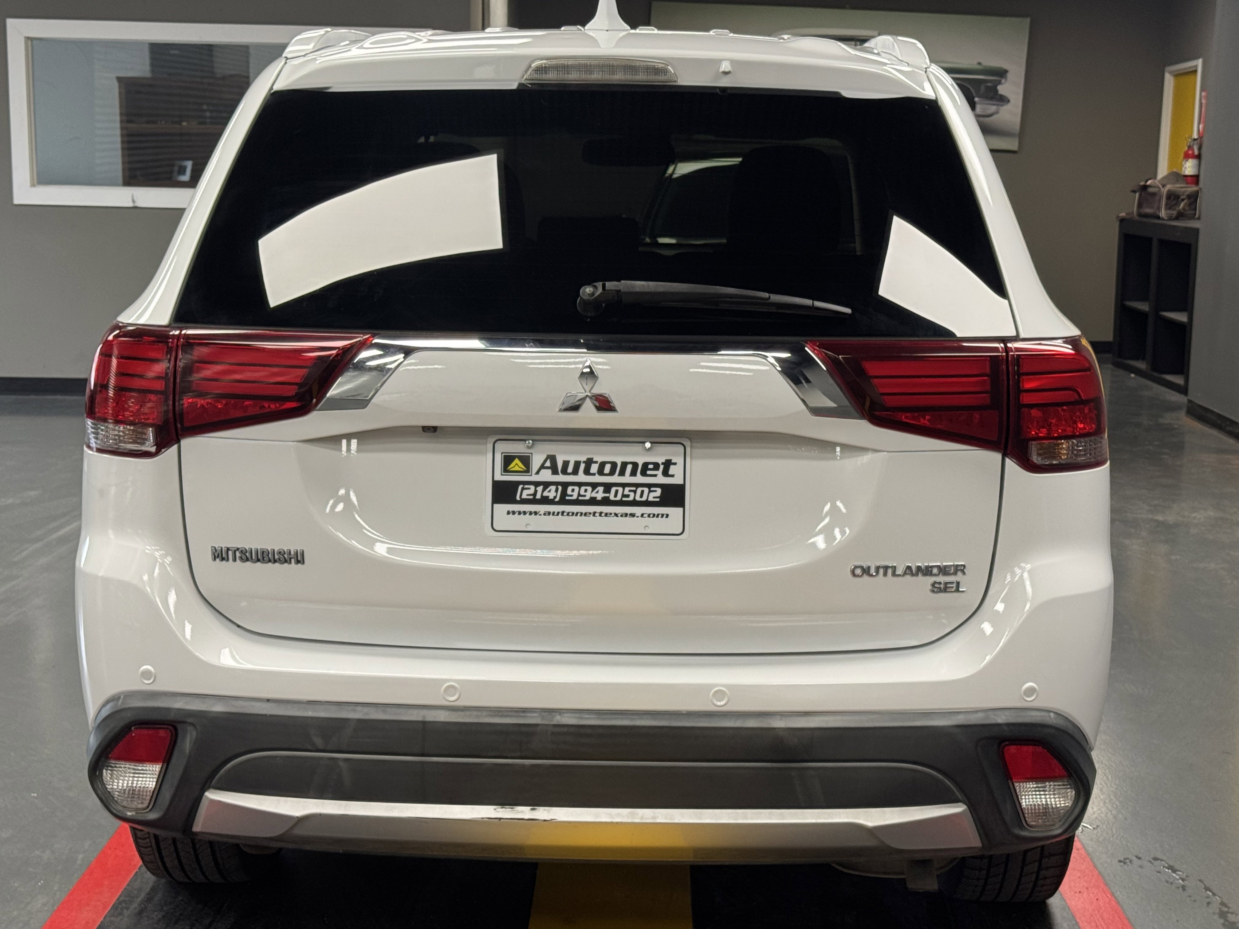 Used 2017 Mitsubishi Outlander SEL AWD/4WD image 5