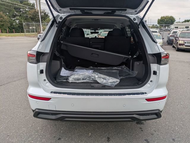 New 2025 Mitsubishi Outlander ES image 30