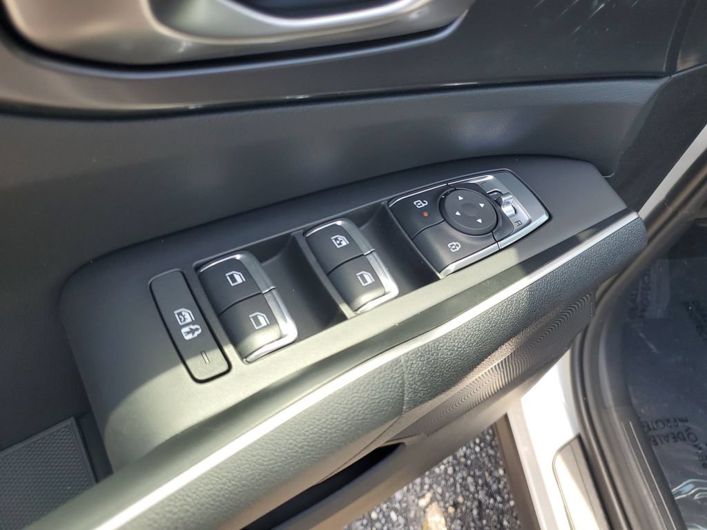 New 2026 Kia Sorento S AWD/4WD image 9
