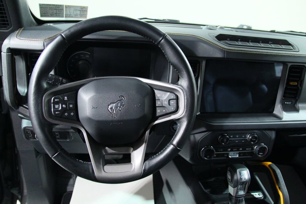 Used 2024 Ford Bronco Badlands image 19