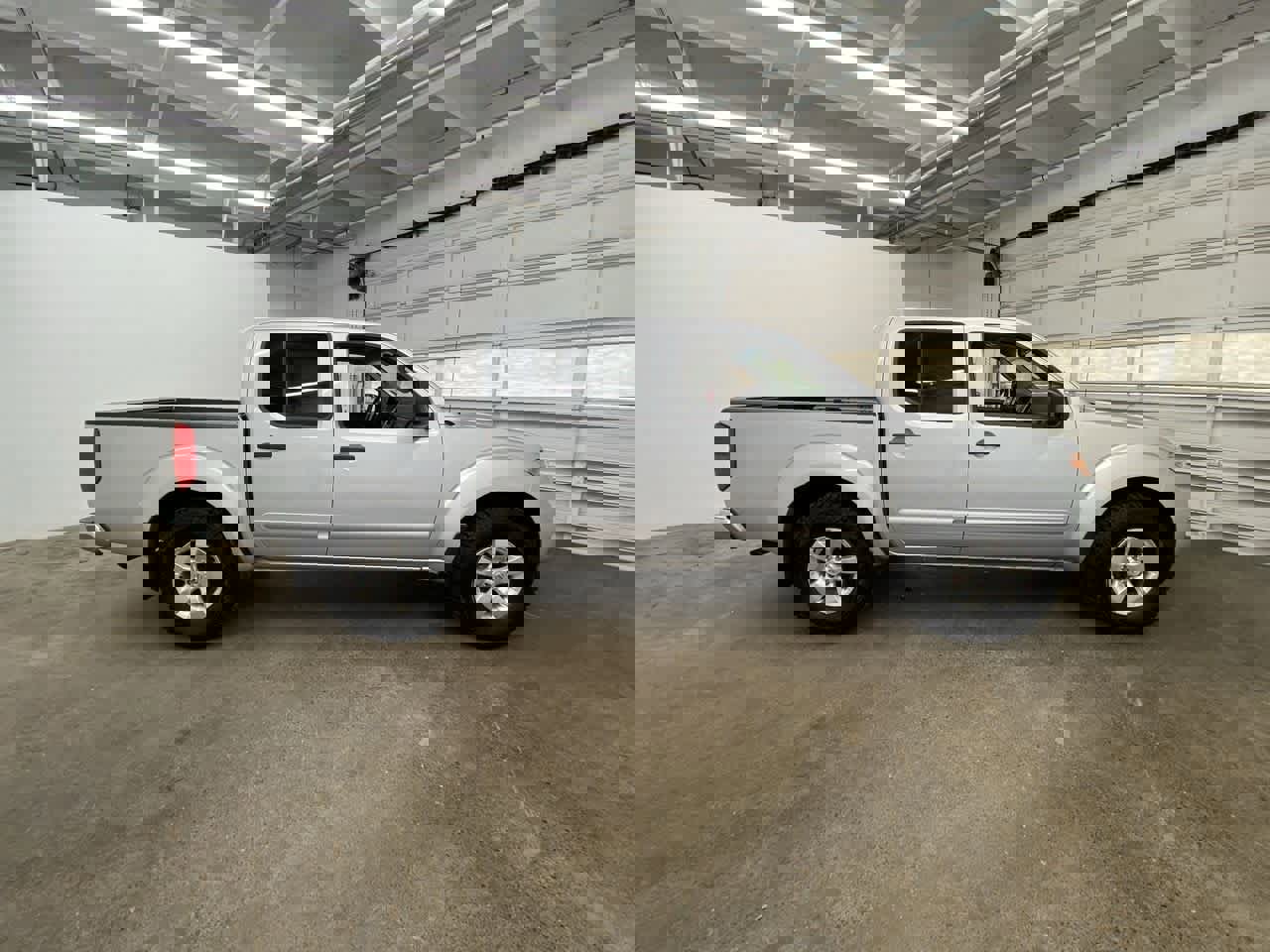 Used 2013 Nissan Frontier SV w/ SV Value Truck Pkg image 7