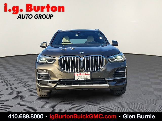 Used 2022 BMW X5 xDrive45e w/ Luxury Seating Package image 2