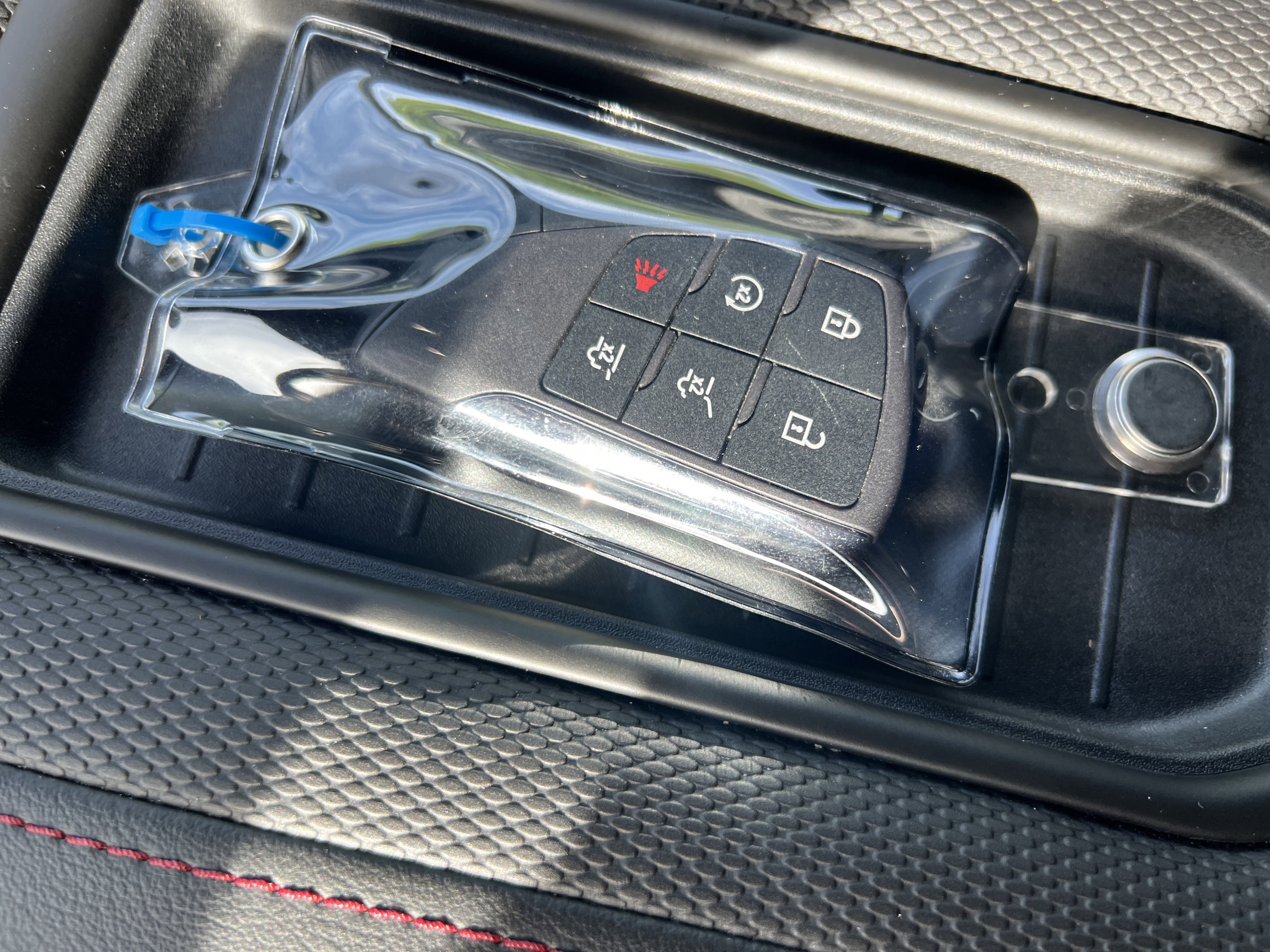 Used 2023 Chevrolet Tahoe RST RWD image 32