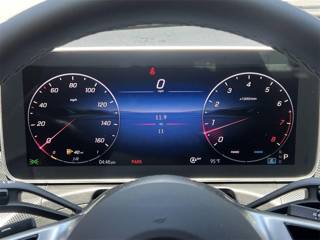 Used 2025 Mercedes-Benz C 300 4MATIC Sedan image 15