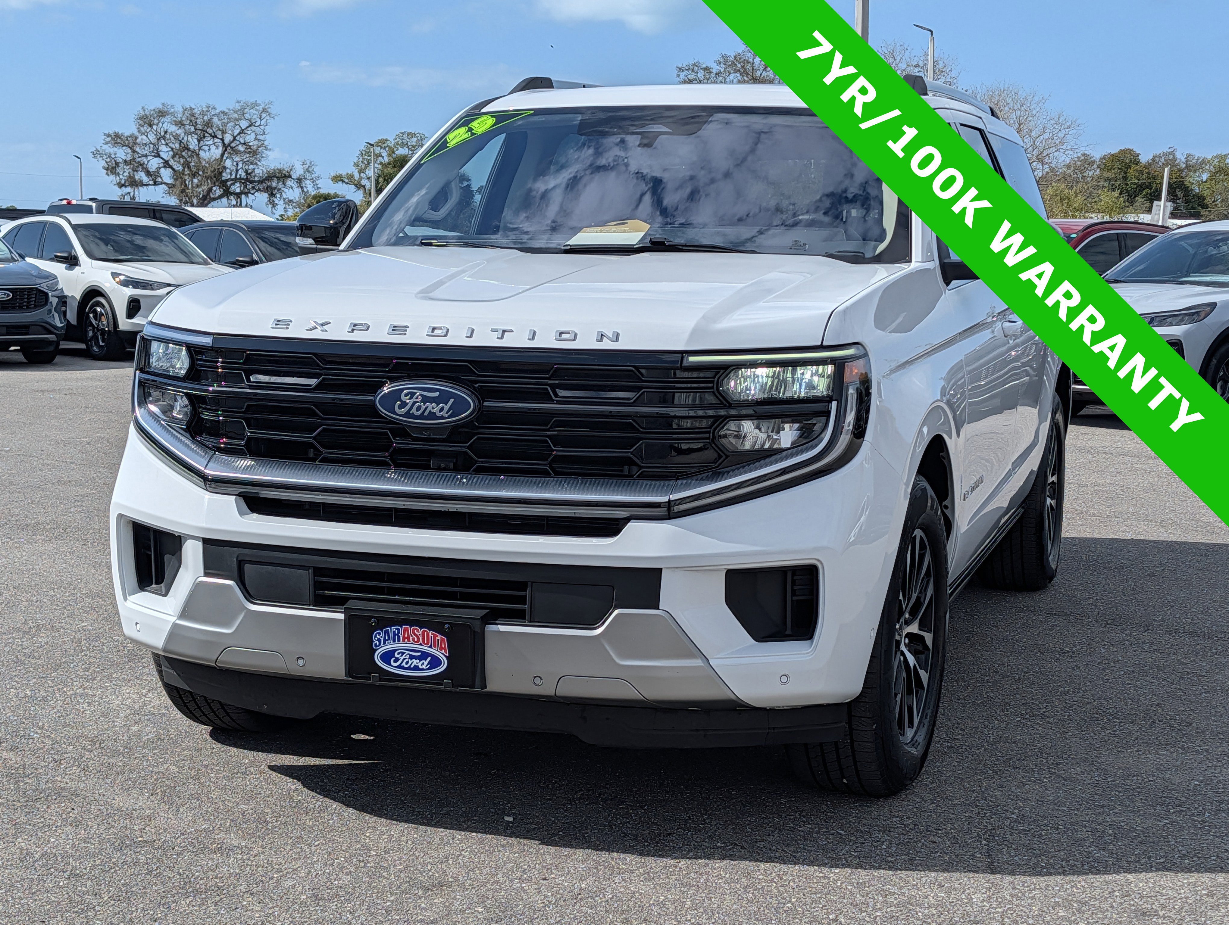 Certified 2025 Ford Expedition Max Platinum image 7