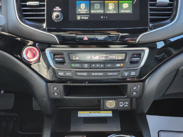 Used 2023 Honda Passport Elite image 14
