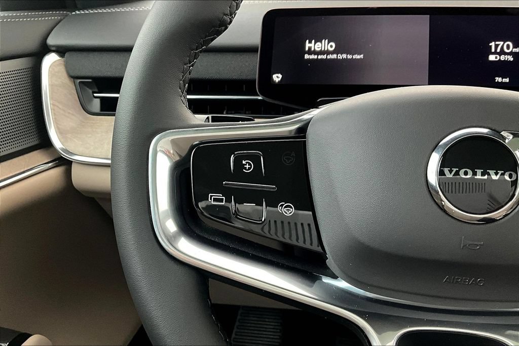 New 2026 Volvo EX90 Plus RWD image 16