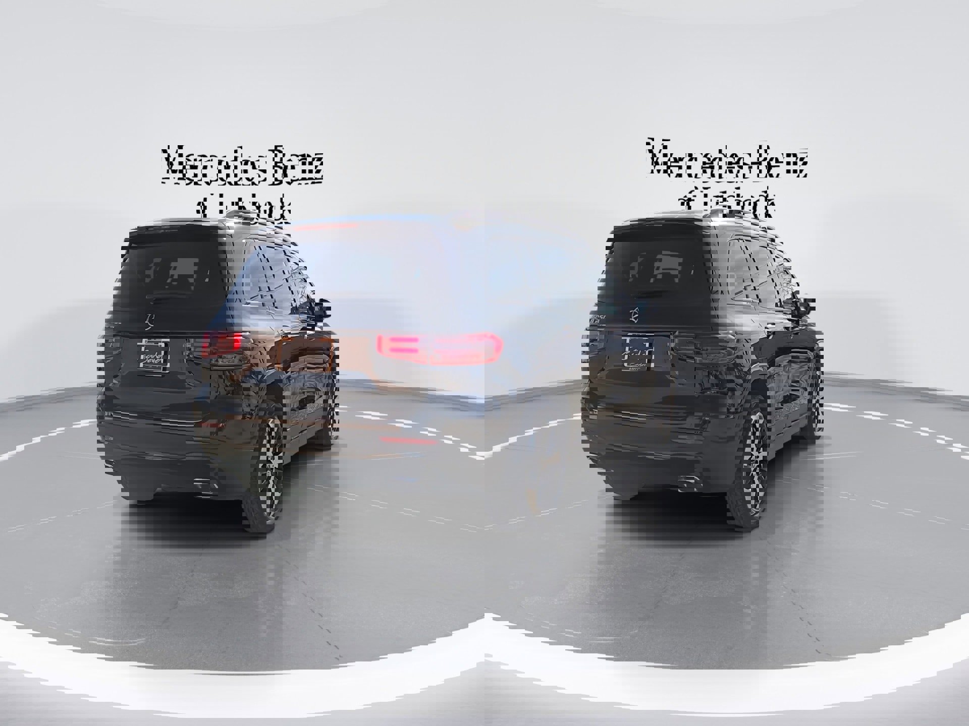 New 2025 Mercedes-Benz GLB 250 image 8