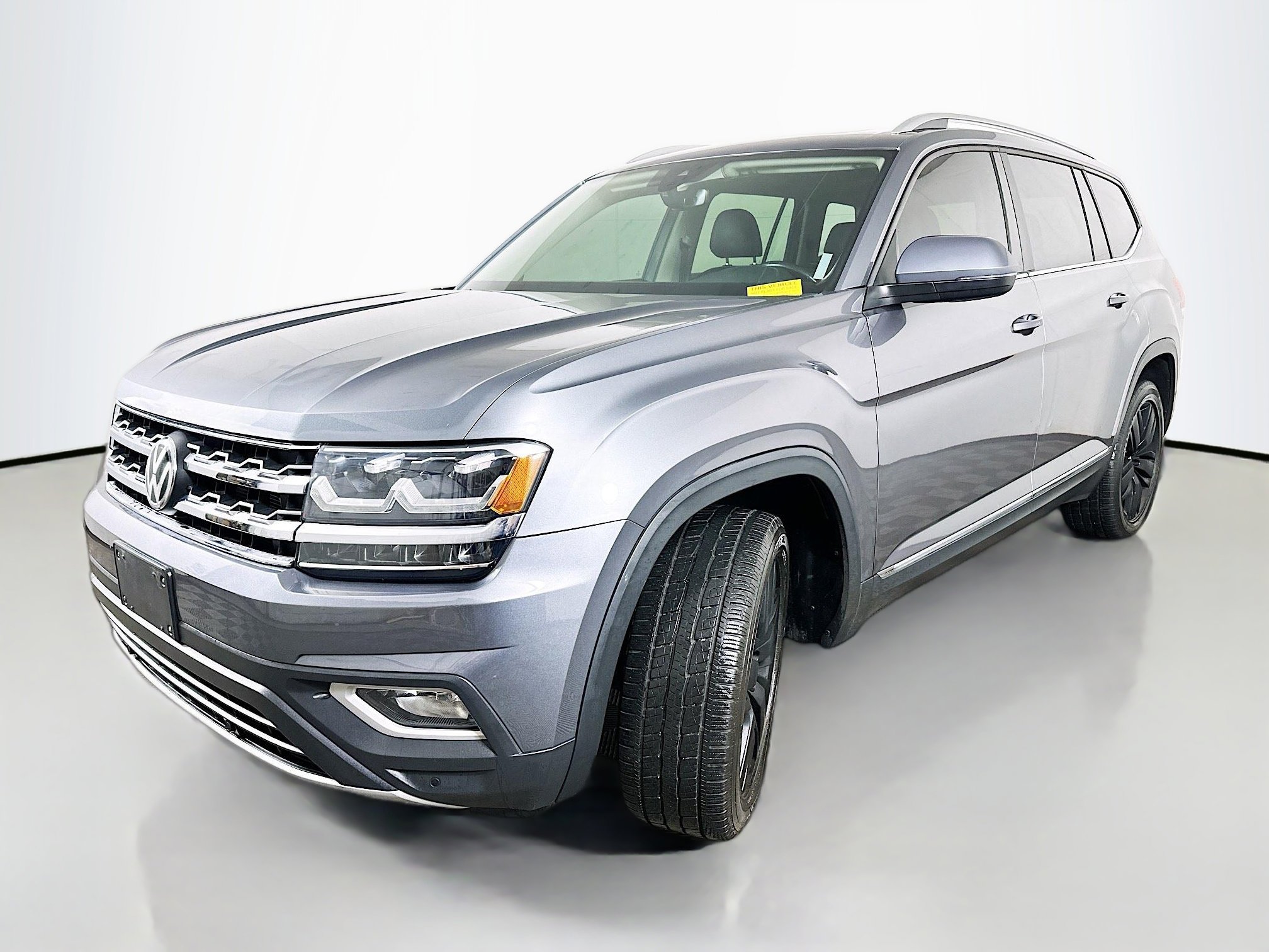 Used 2018 Volkswagen Atlas SEL image 3