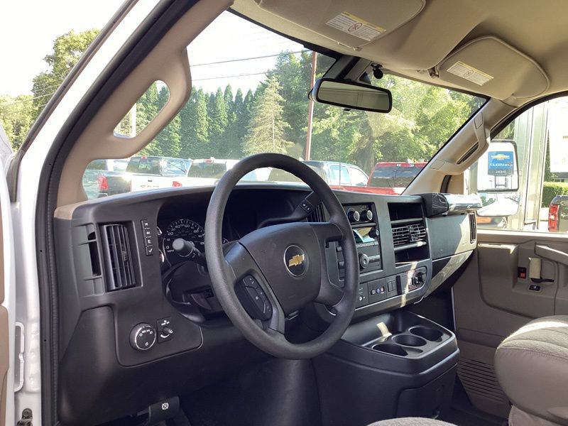 New 2026 Chevrolet Express 3500 w/ Power Convenience Package RWD image 21