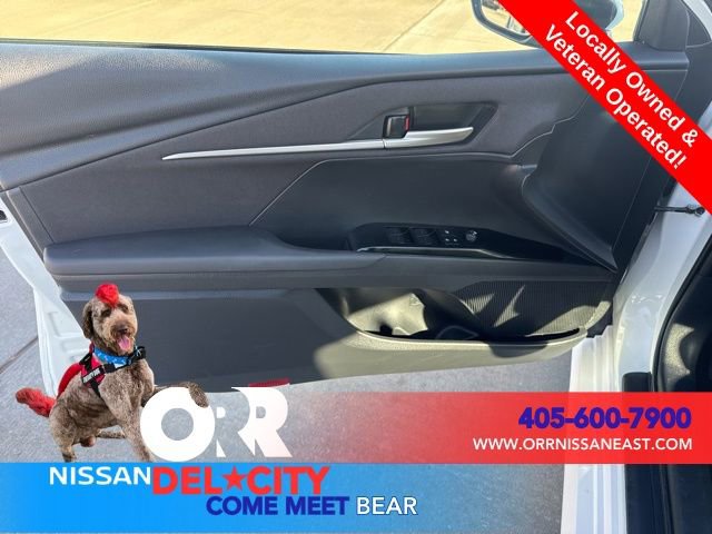 Used 2025 Toyota Camry LE FWD image 14