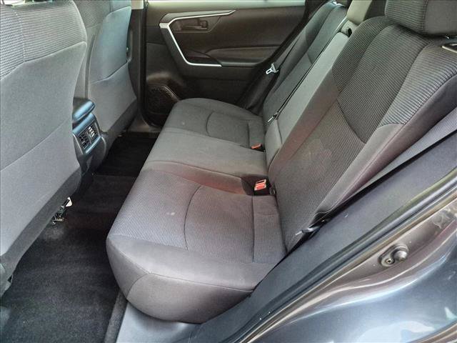 Certified 2023 Toyota RAV4 LE AWD/4WD image 17