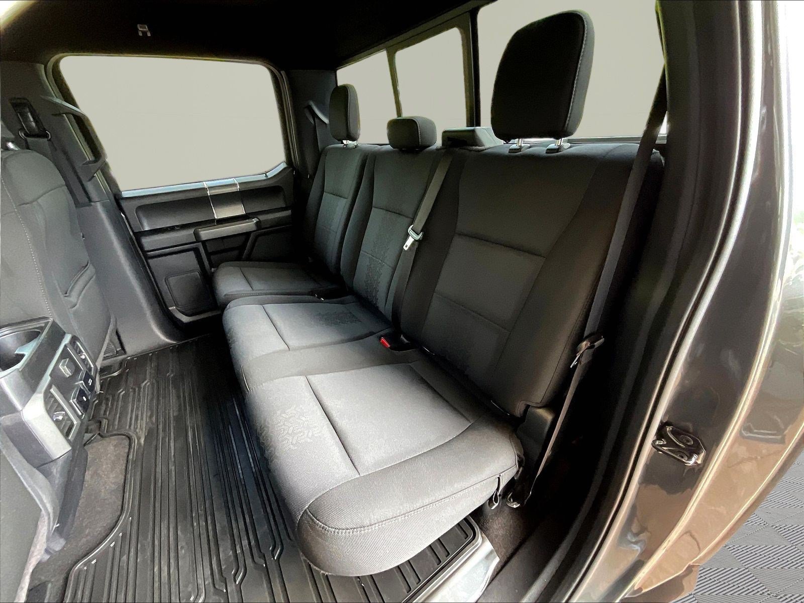 Used 2020 Ford F150 XLT w/ Equipment Group 302A Luxury AWD/4WD image 22