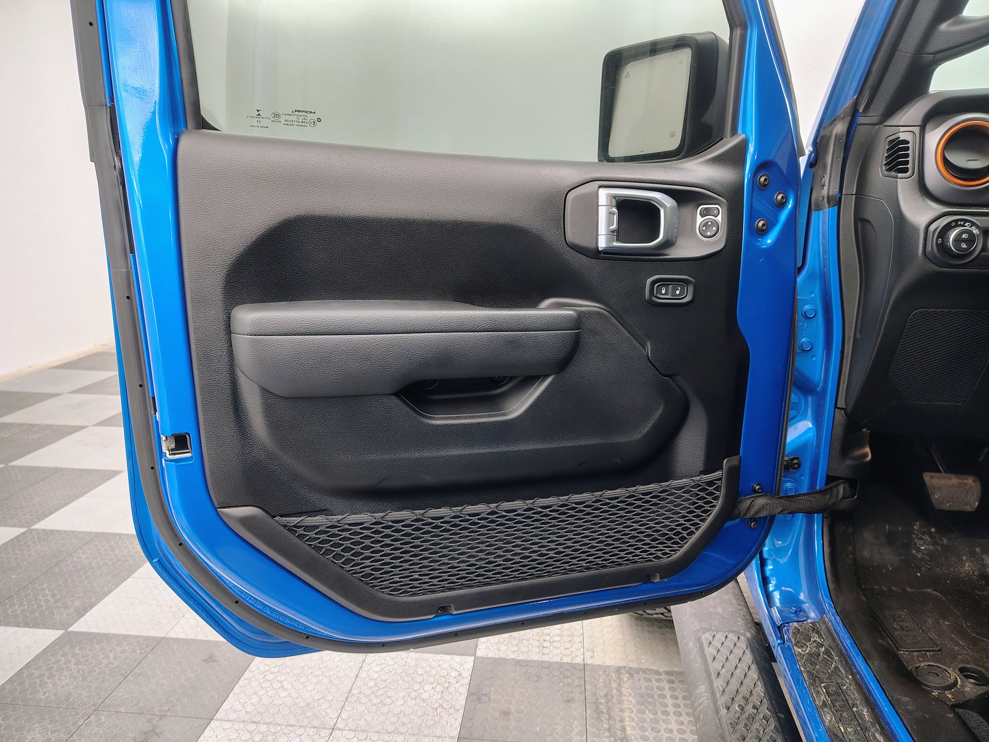 Used 2022 Jeep Gladiator Mojave w/ LED Lighting Group image 10