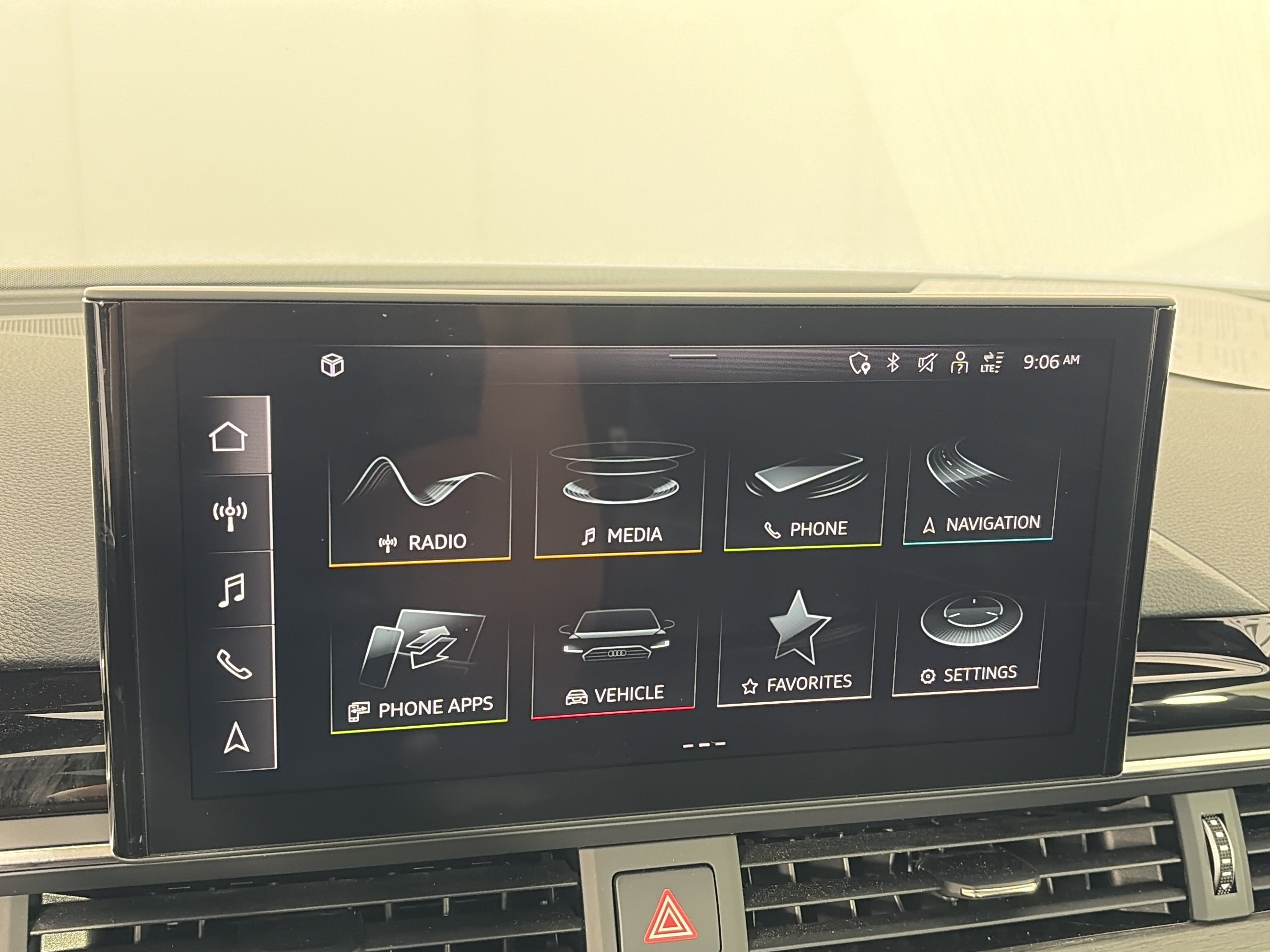 Used 2020 Audi A4 2.0T Premium w/ Convenience Package AWD/4WD image 24