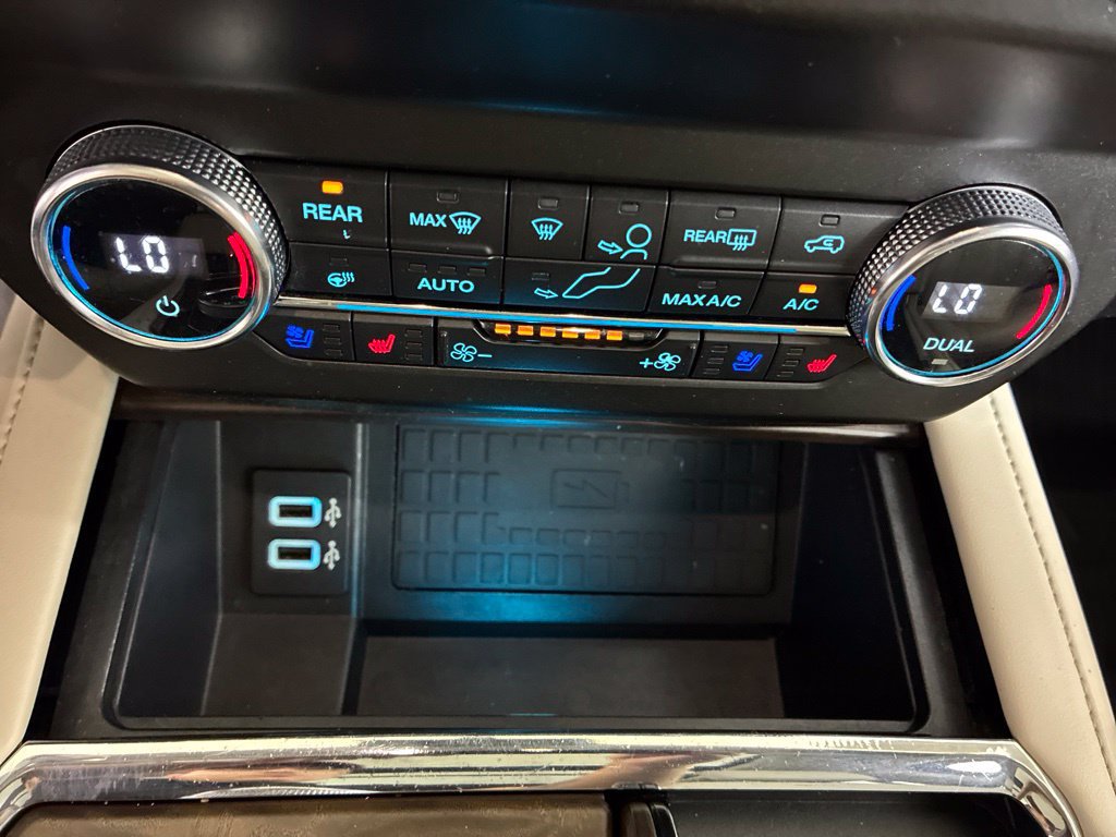 Used 2019 Ford Expedition Max Platinum RWD image 11