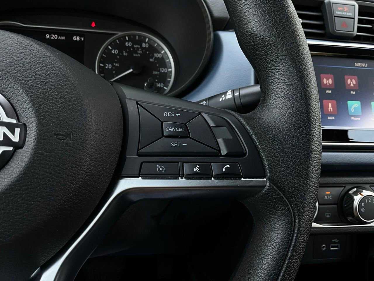 Used 2025 Nissan Versa SV image 30