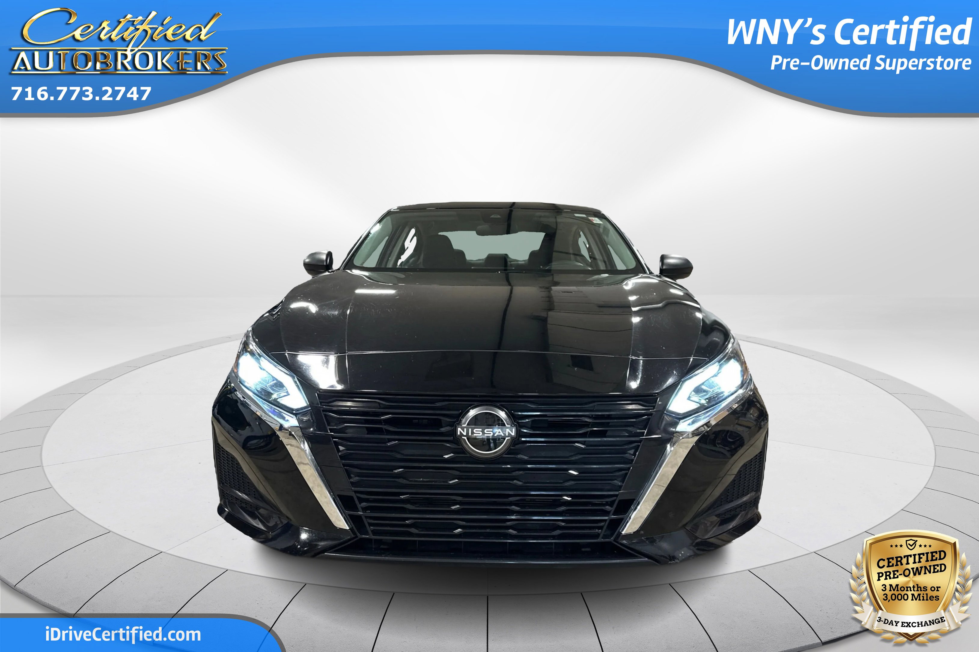 Used 2024 Nissan Altima 2.5 SV image 2