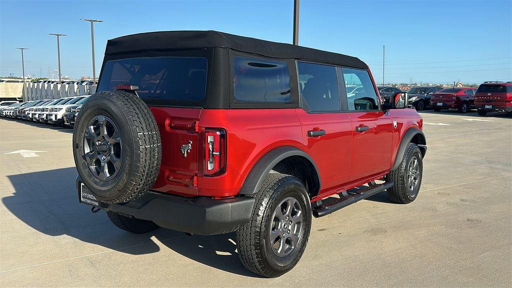 Used 2024 Ford Bronco Big Bend image 14