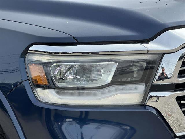 Used 2019 RAM 1500 Laramie image 8