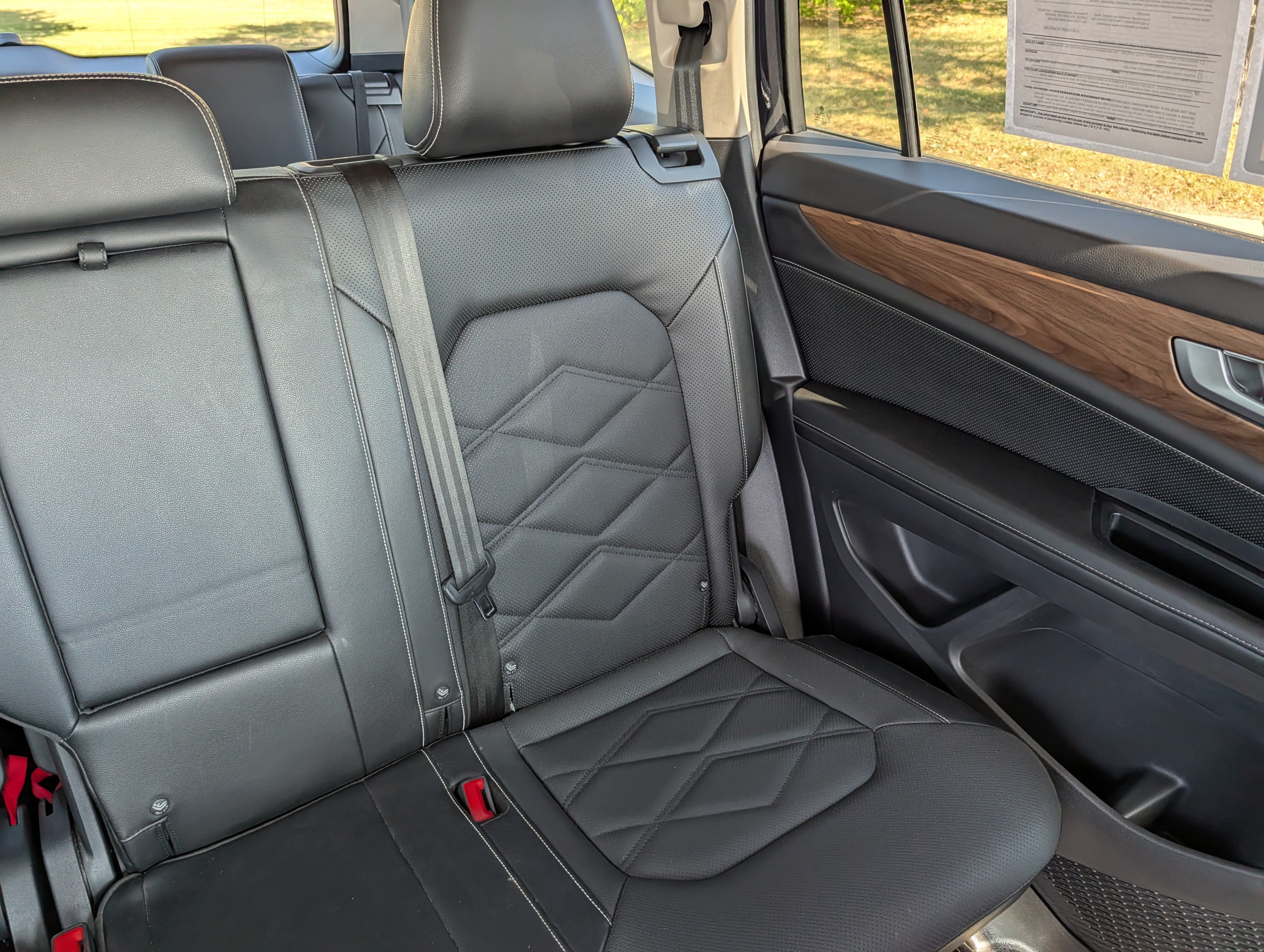 Certified 2024 Volkswagen Atlas SE AWD/4WD image 14