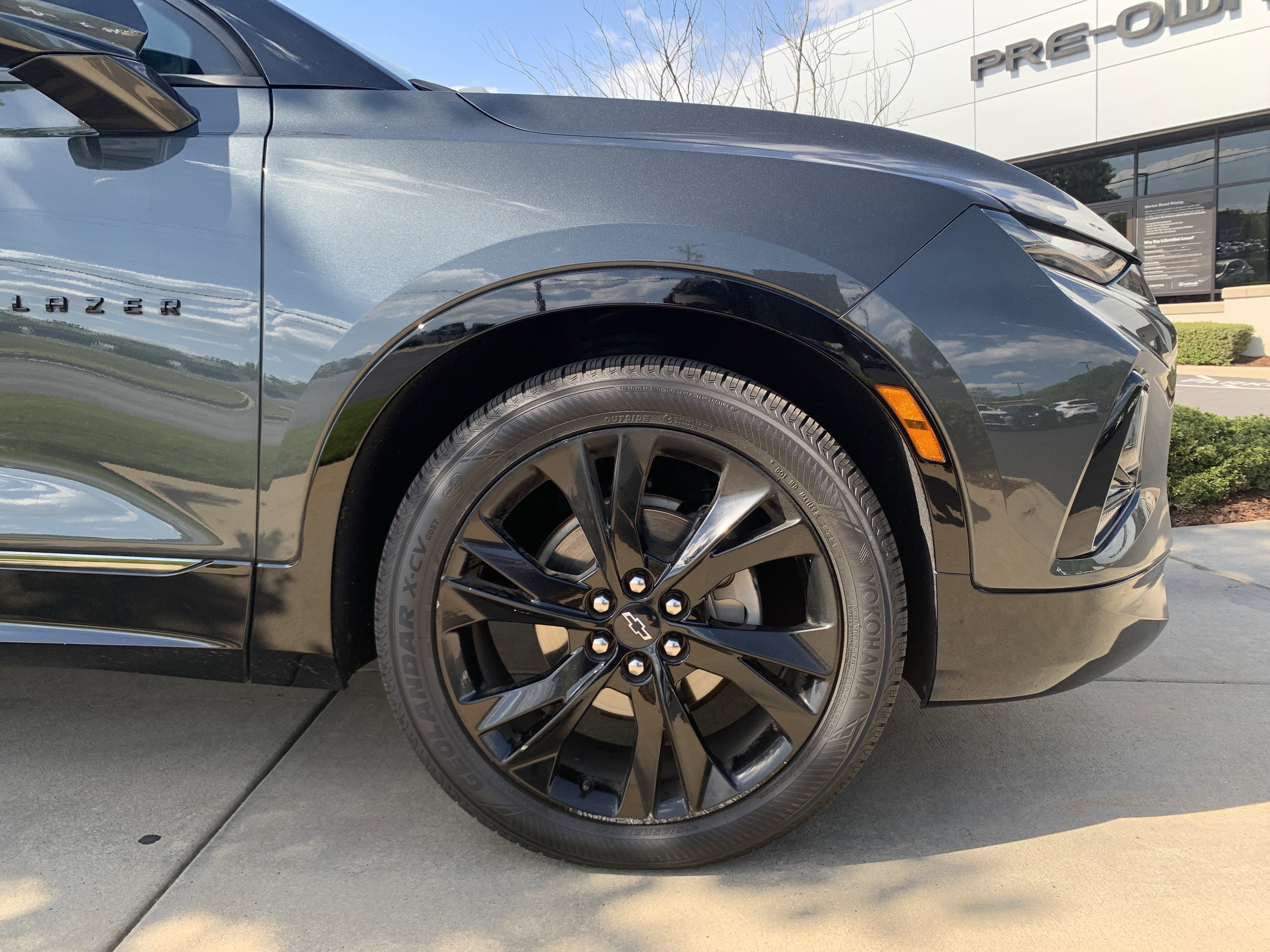 Used 2019 Chevrolet Blazer RS AWD/4WD image 13