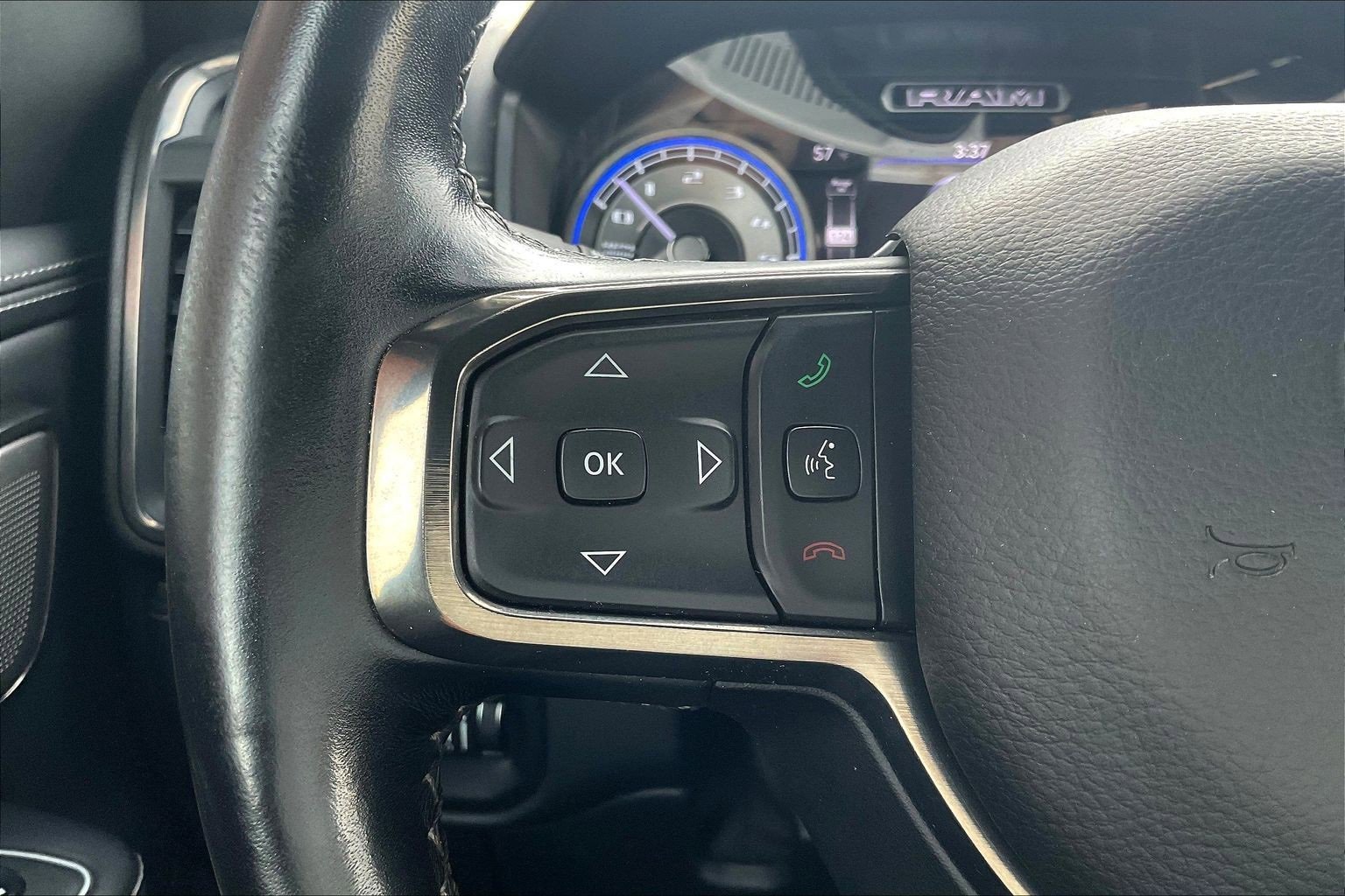 Used 2020 RAM 1500 Limited image 11