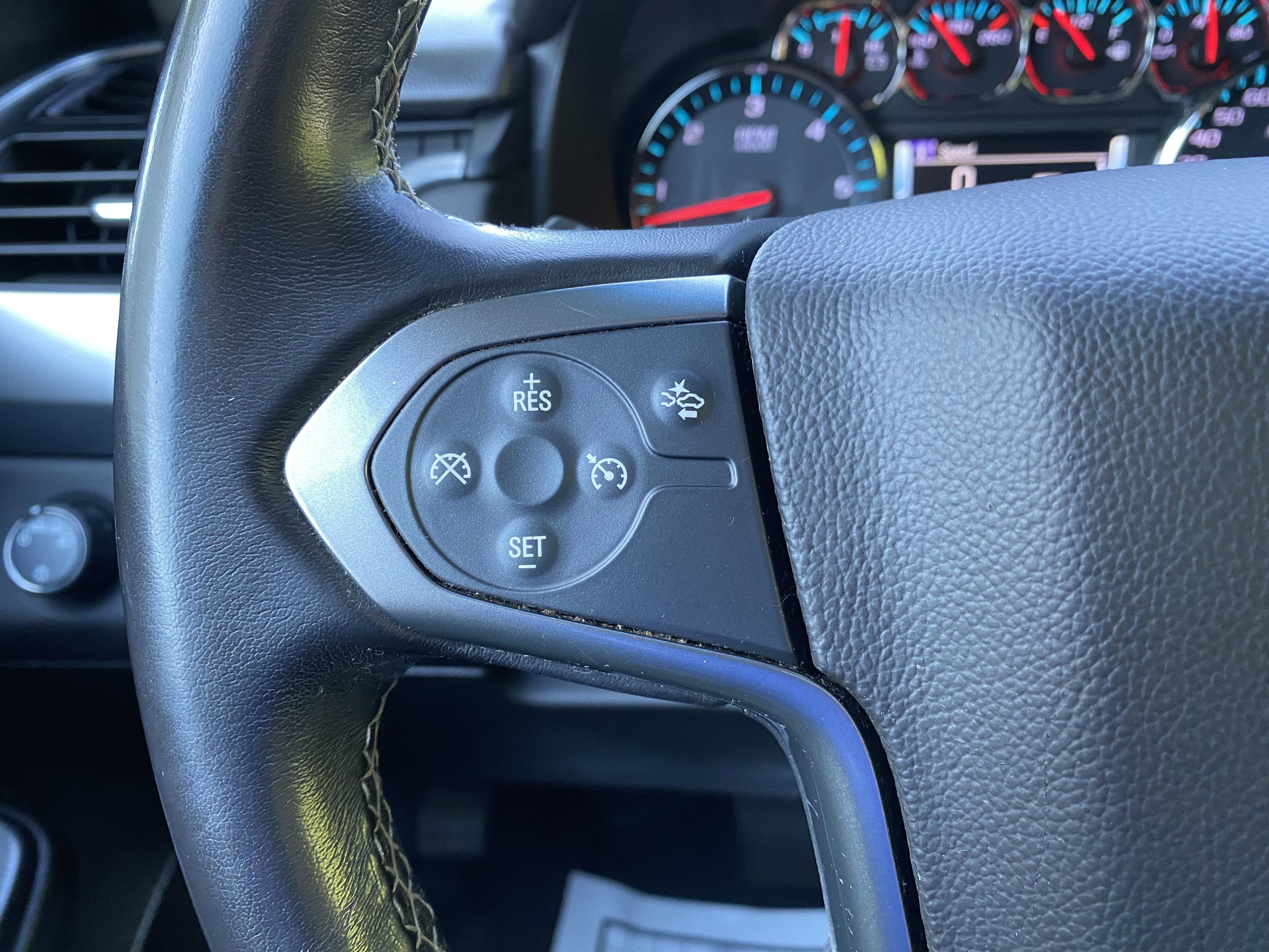 Used 2019 Chevrolet Tahoe LT RWD image 20