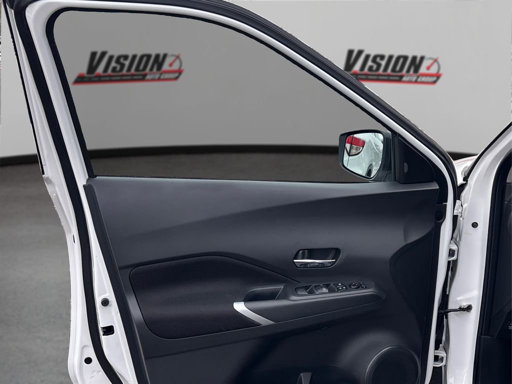 Certified 2024 Nissan Kicks SV w/ Interior Electronics Package image 23