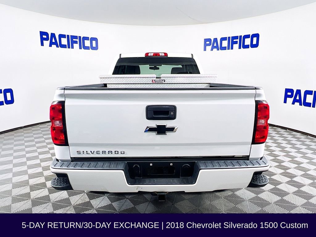 Used 2018 Chevrolet Silverado 1500 Custom image 6