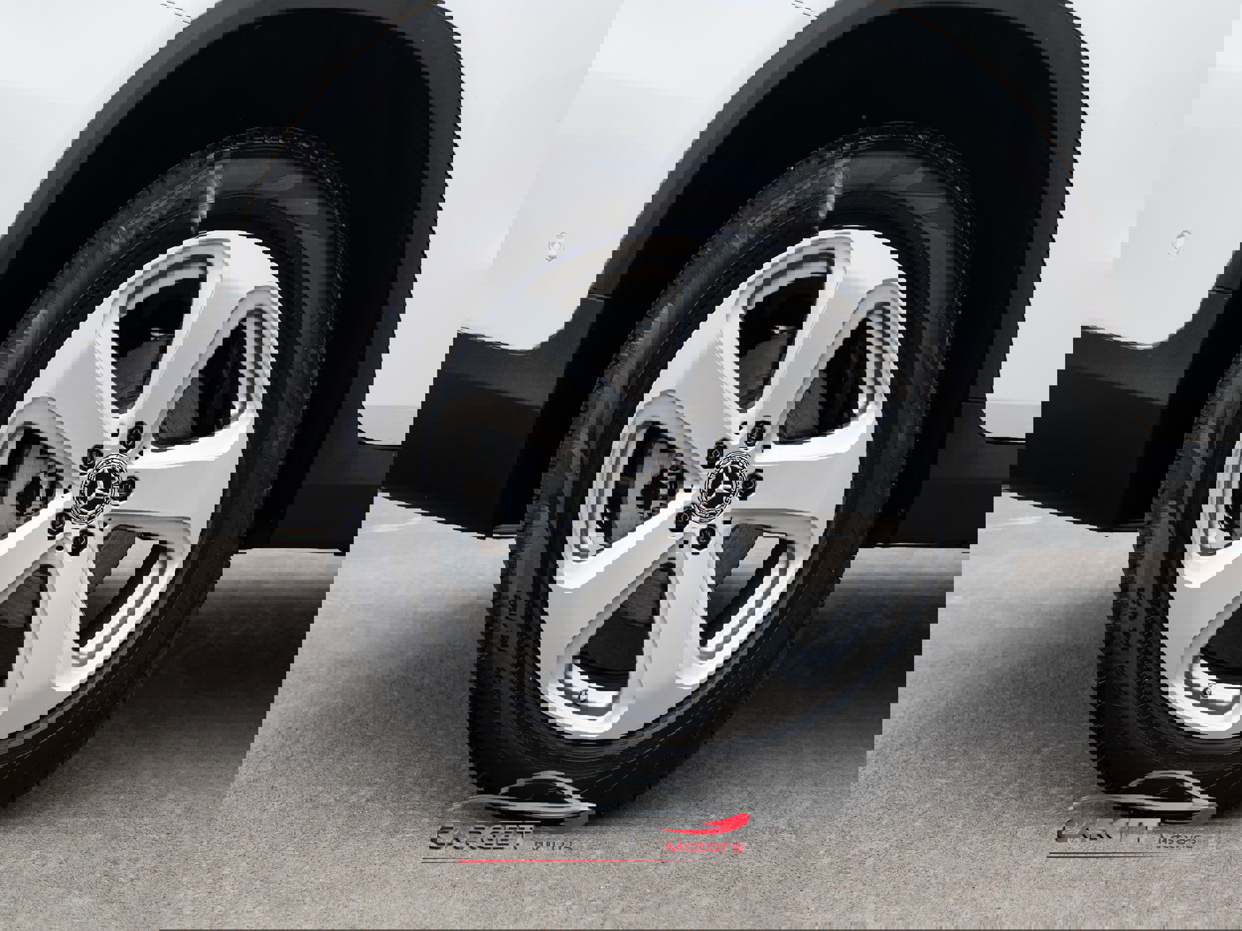 Used 2020 Mercedes-Benz GLC 300 4MATIC image 11