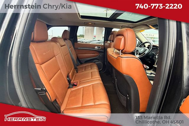Used 2015 Jeep Grand Cherokee Summit w/ Platinum Series Group AWD/4WD image 30