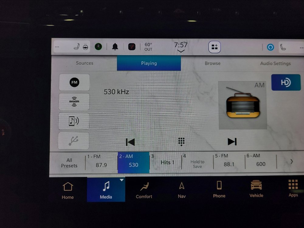 Used 2022 Jeep Grand Cherokee L Limited w/ Luxury Tech Group II image 25