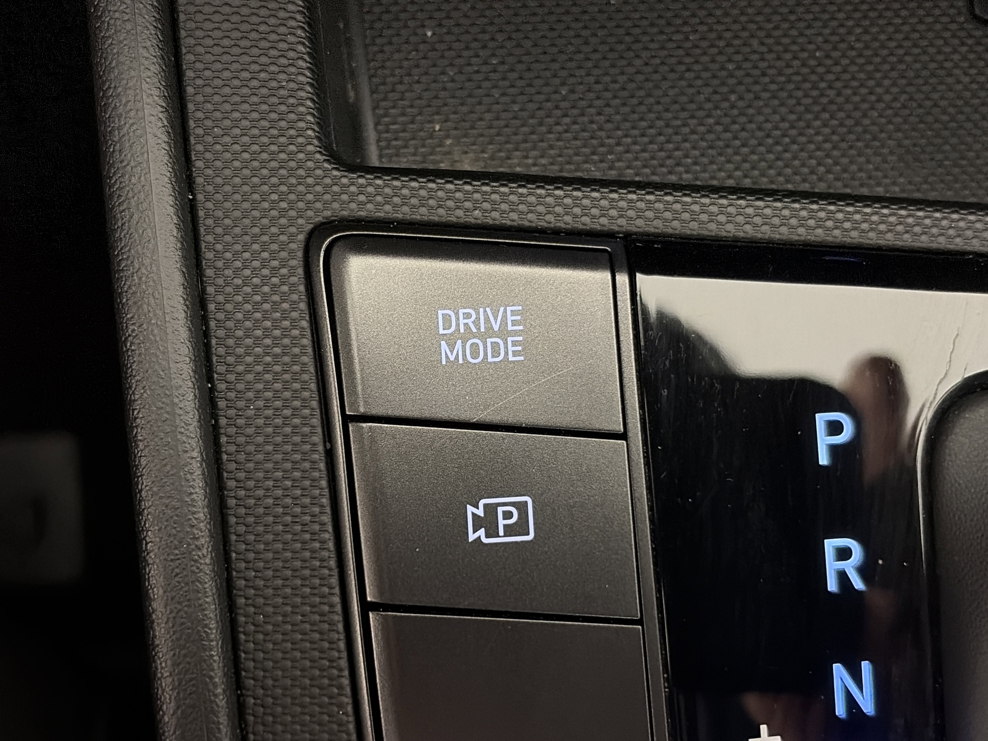 Certified 2025 Hyundai Elantra Sport FWD image 26