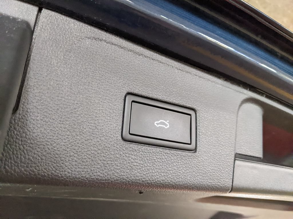 Certified 2023 Volkswagen Atlas SE AWD/4WD image 29