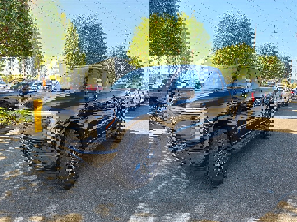 New 2025 Ford F150 Lightning Lariat