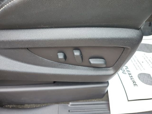 Used 2017 Chevrolet Silverado 1500 LTZ image 14