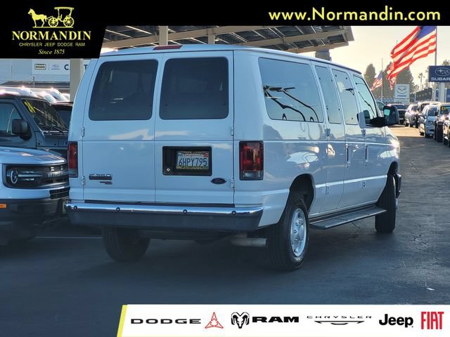 Used 2008 Ford E-350 and Econoline 350 XL RWD image 3