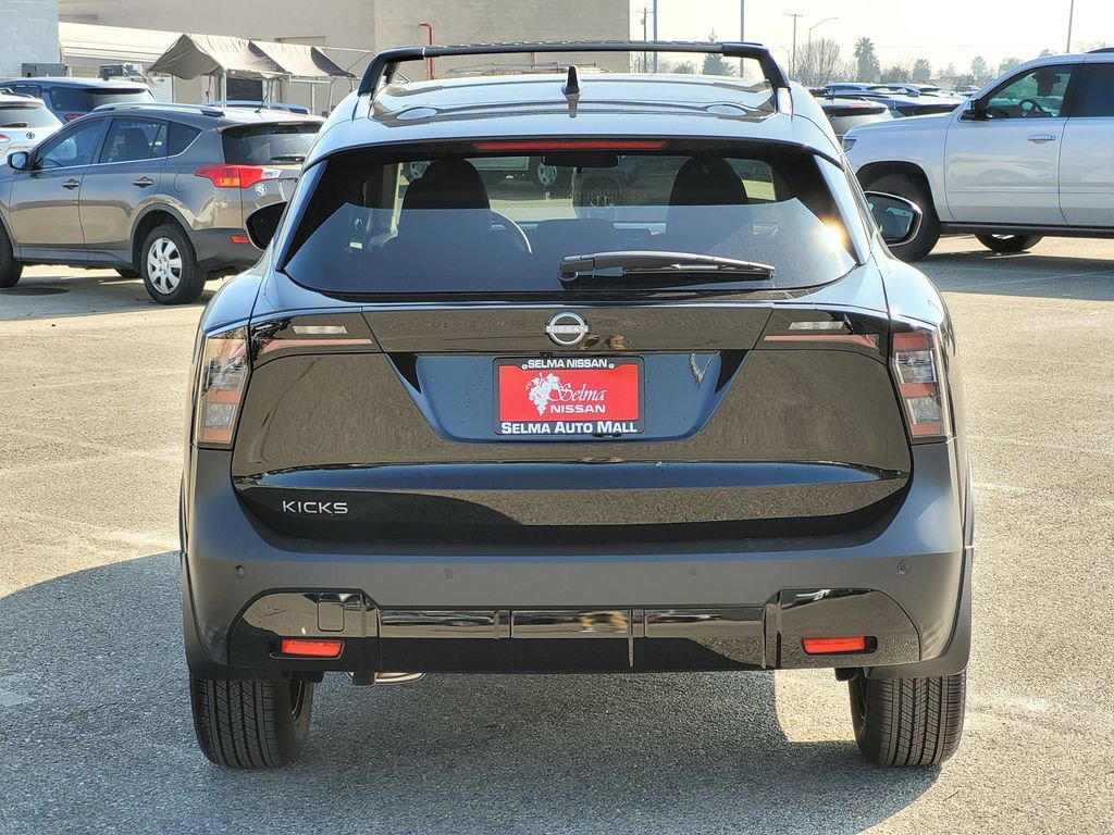 New 2026 Nissan Kicks SV w/ SV Premium Package image 5